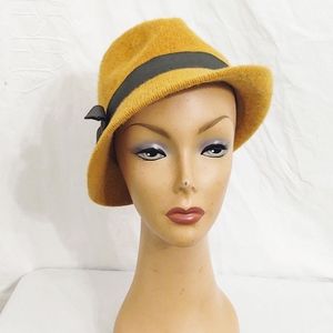 Vintage Y2K Golden Yellow Wool Fedora